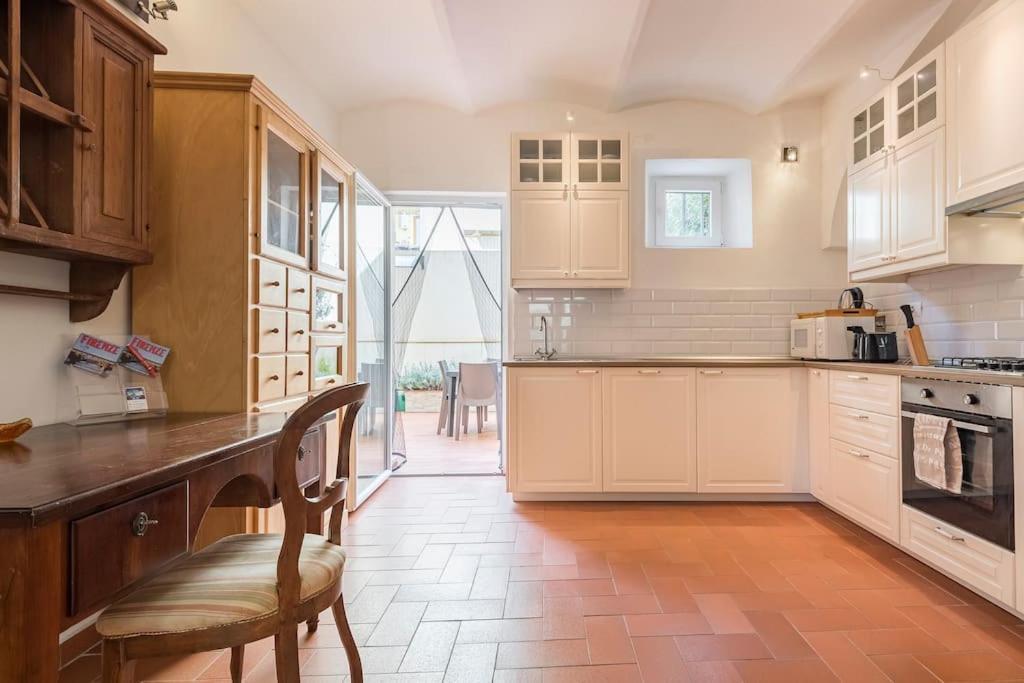 Dalu Florence Apartment Davide - Private Car Park 15 Minutes To The City Center Екстер'єр фото