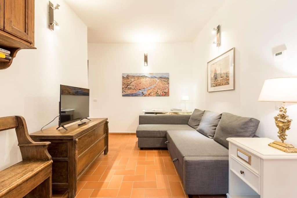 Dalu Florence Apartment Davide - Private Car Park 15 Minutes To The City Center Екстер'єр фото